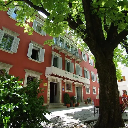Hotel Boutique Kastel Motovun