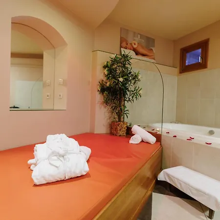 Hotel Boutique Kastel Motovun
