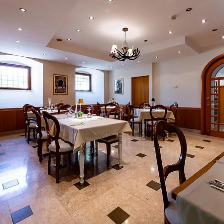 Boutique Kastel Hotel Motovun