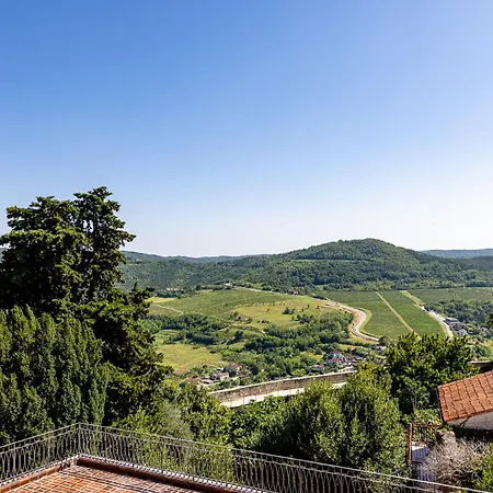 Hotel Boutique Kastel Motovun
