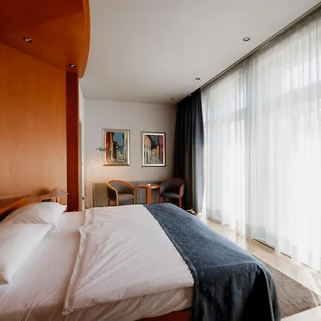 Boutique Kastel 3*