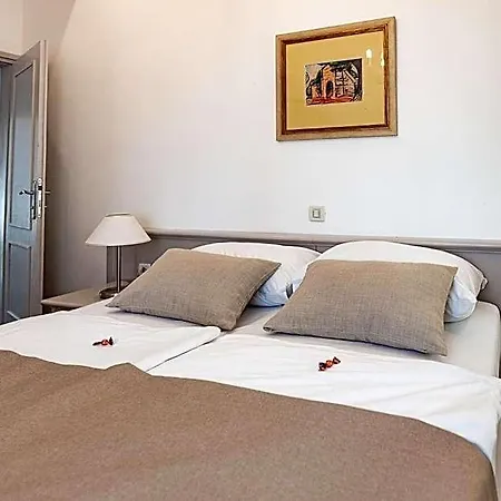 Boutique Kastel, Wellness & Spa, Pet Friendly Szálloda Motovun