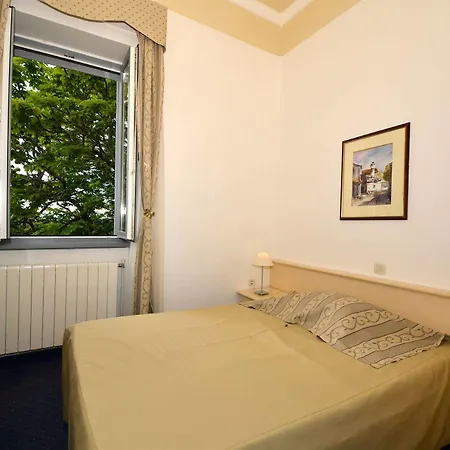 Boutique Kastel Hotel 3*