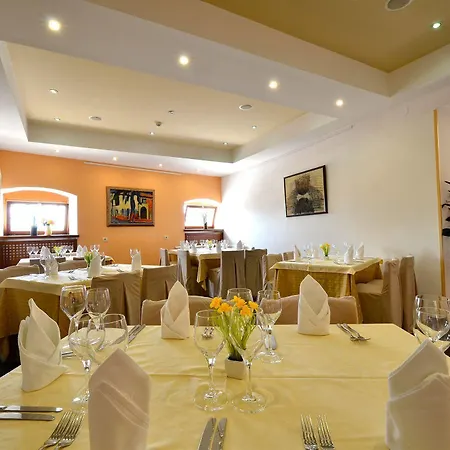 Hotel Boutique Kastel 3*